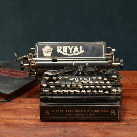 Royal 5 NY Typewriter