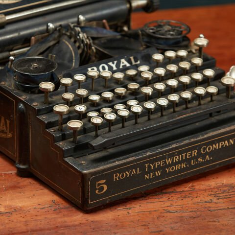 Royal 5 NY Typewriter