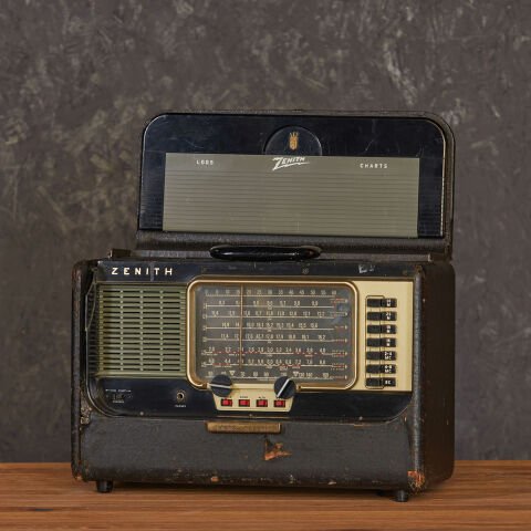 Zenith Trans Oceanic Radio