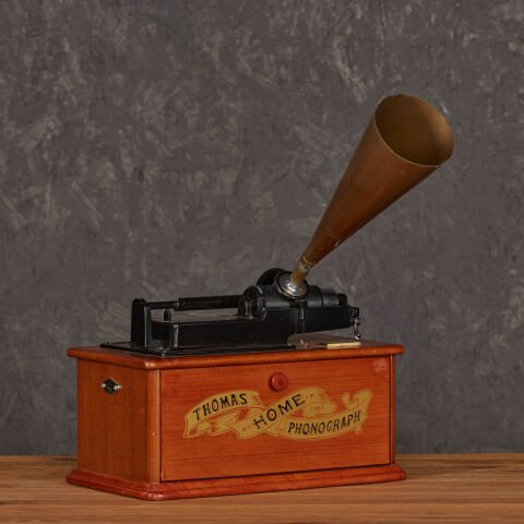 Thomas Home Phonograph