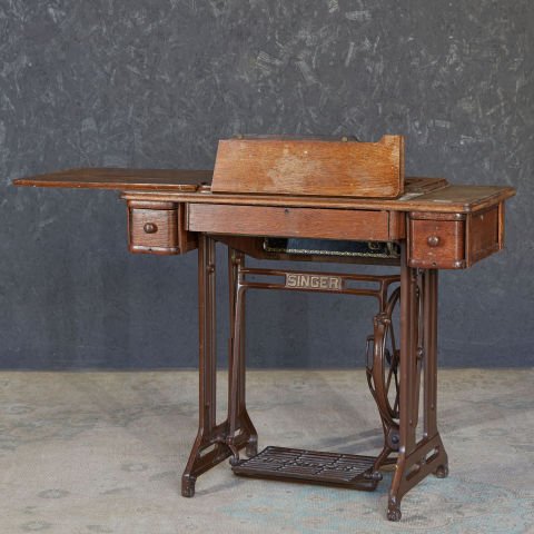 Singer Sewing Table and Machine
