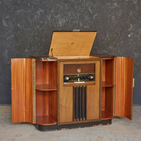 Grundig Cabinet Radio