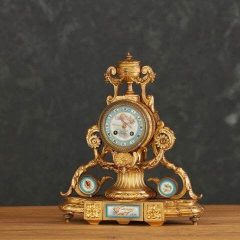 Angel Console Clock