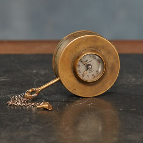 Isgus Clock
