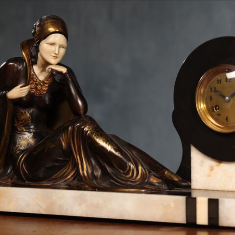 Clock Console Set