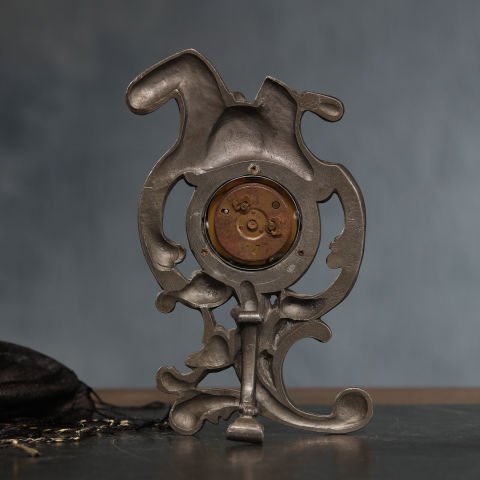 Cast Clock