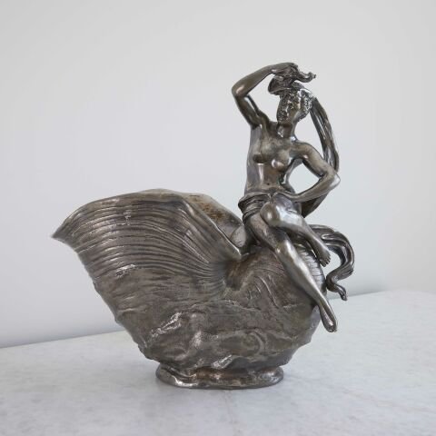 Shell and Woman Vase